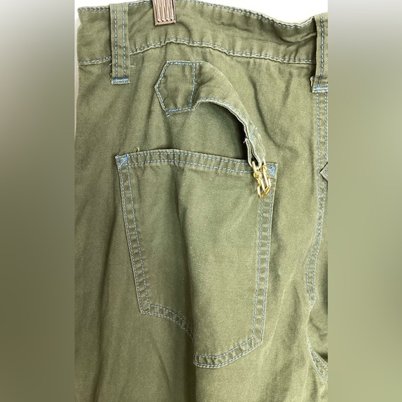 Uncle Fu dark green khaki utility pants. Straight loose leg. 30 waist. - Picture 13 of 14